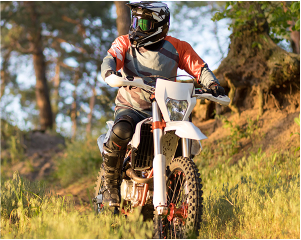 ESPRIT MOTORS_ Cadre arboré pour rando quads_Vigneux de Bretagne (44)2 ESPRIT MOTORS_ Cadre arboré pour rando quads_Vigneux de Bretagne (44)