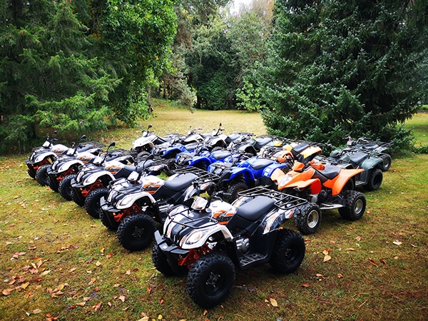 Quads_ESPRIT MOTORS_Vigneux de Bretagne (44) Quads_ESPRIT MOTORS_Vigneux de Bretagne (44)